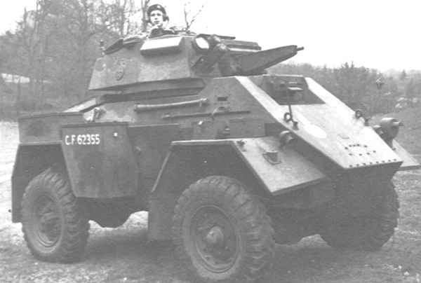 CANADIAN FOX ARMOURED CAR Mk. I