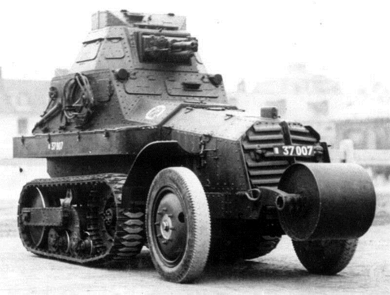AMC P16 (Automitrailleuse de Combat)