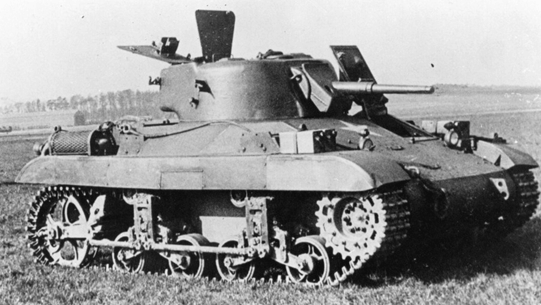 M22 LIGHT TANK 