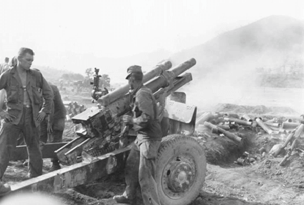 105mm M2A1 FIELD HOWITZER