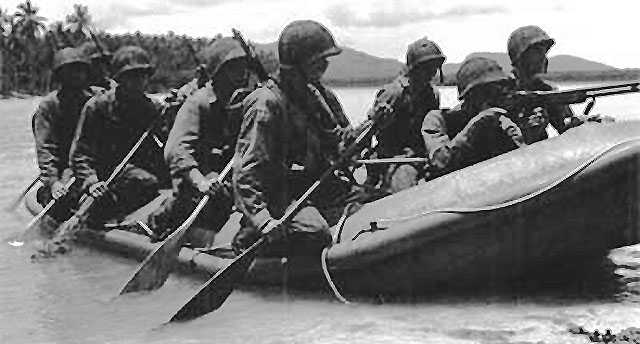 MARINE RAIDER COMPANY 1942