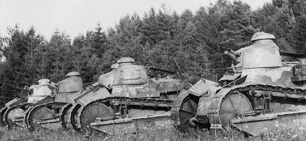 RENAULT FT-17 MODIFIÉ 31 & FT-17c