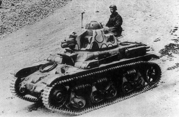 RENAULT R-35 & R-40 (Char Leger d’infanterie)