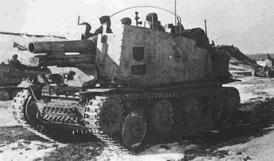 15cm SCHWERES INFANTERIEGESCHÜTZ 33 (Sf) AUF PANZERKAMPFWAGEN 38(t) AUSF H (Sd. Kfz 138/1)