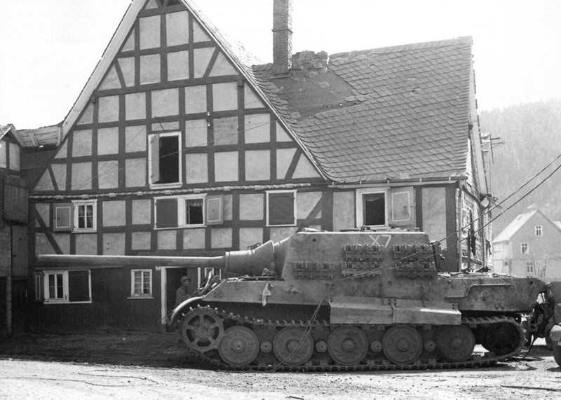 JAGDTIGER (Sd.Kfz 186)