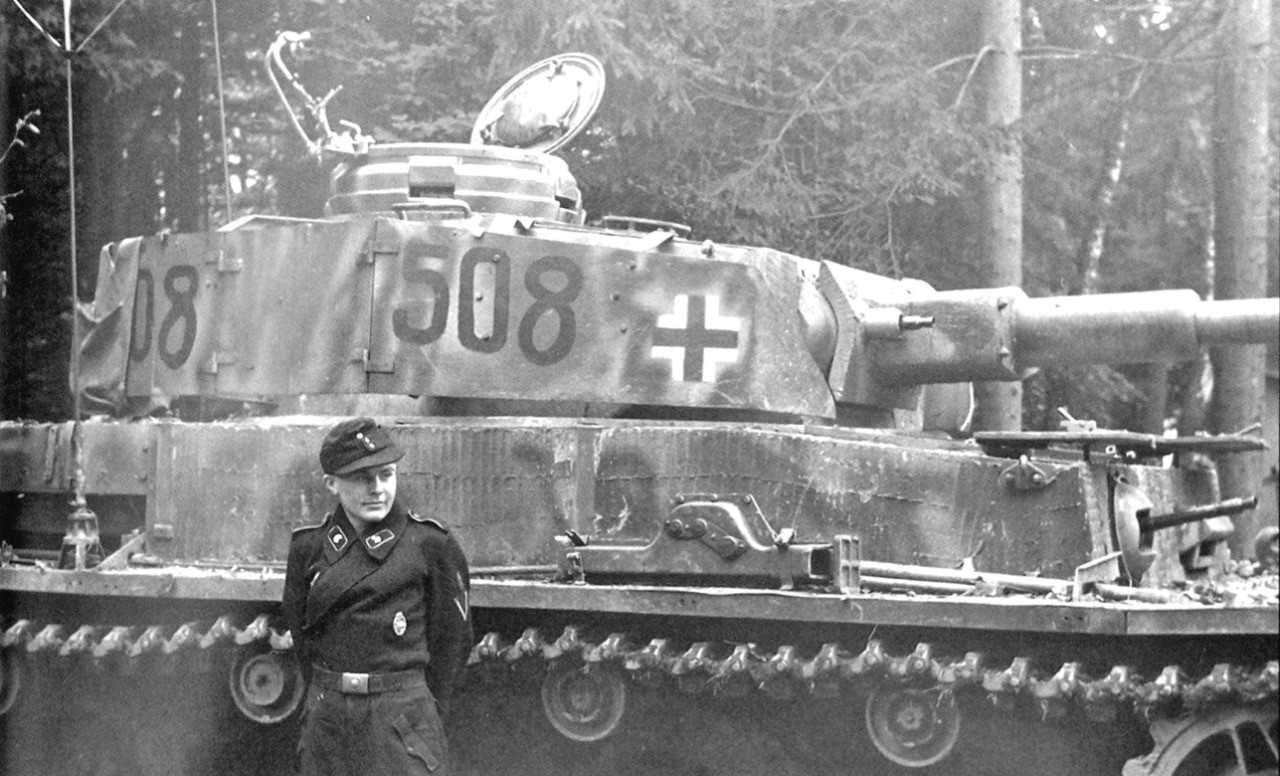 PANZERBEFEHLSWAGEN IV Mit 7.5cm L/48 KwK 40 