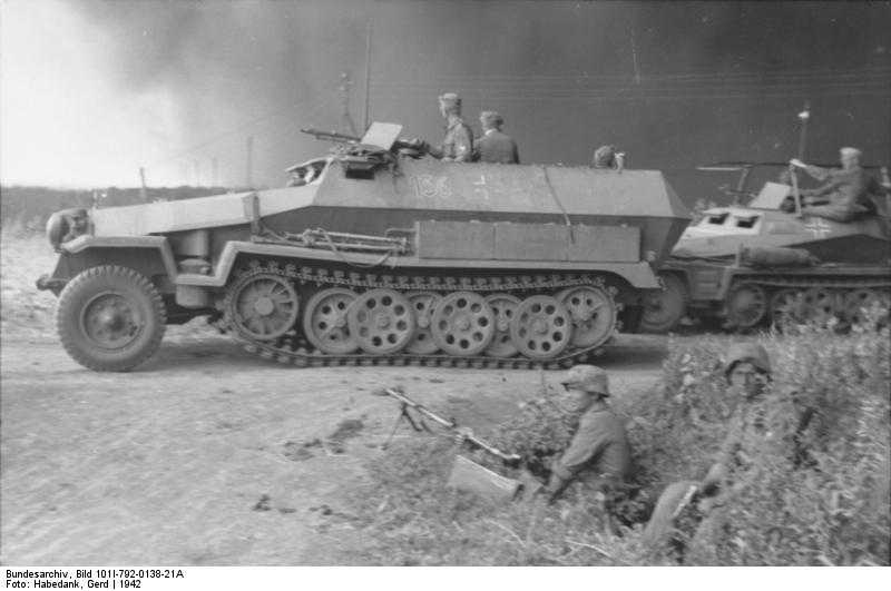 MITTLERER SCHÜTZENPANZERWAGEN SD.KFZ. 251/1 AUSF A, B & C