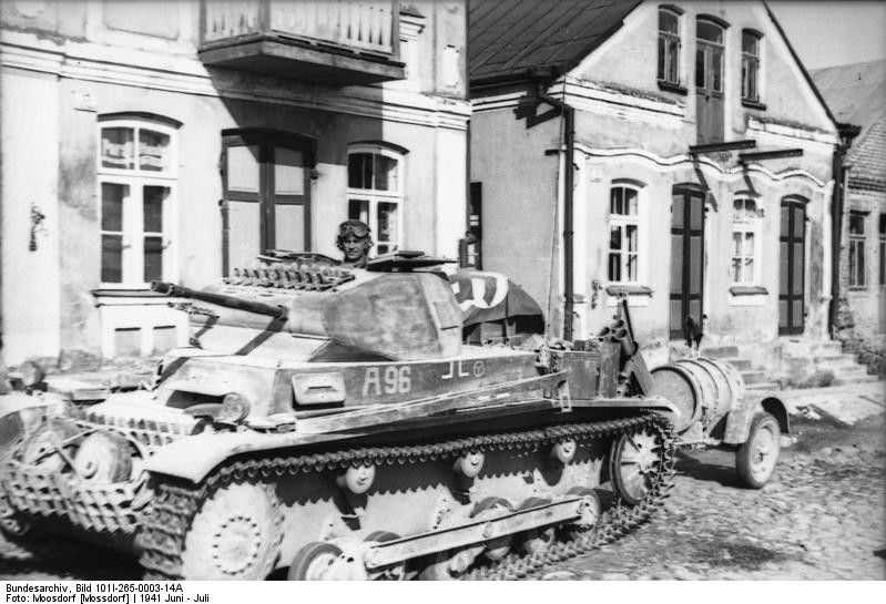 PANZERKAMPFWAGEN Mk II Ausf b (Sd.Kfz 121)
