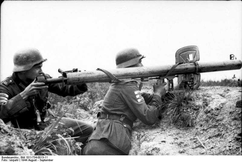 Rocket, Anti-Tank, 88mm Raketenpanzerbuechse 54 (Panzerschreck)