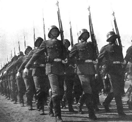 LITHUANIAN INFANTRY COMPANY 1938 