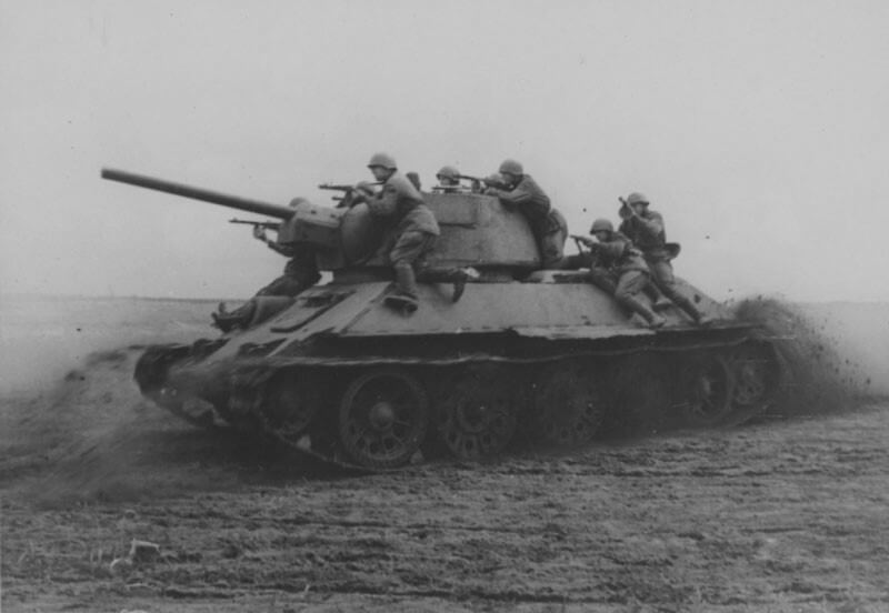 T-34 Model 1943